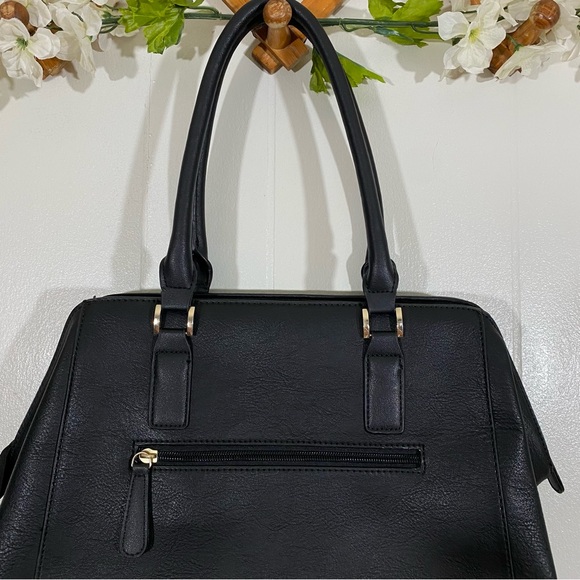 Mossimo Faux Leather Shoulder Bag Zip Black - Picture 4 of 12